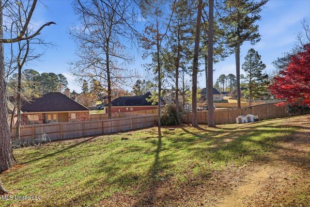 513 Windsor Drive, Brandon, MS 39047