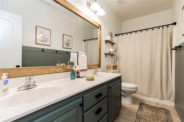 612 Whitcliff Drive, Cave Springs, AR 72718