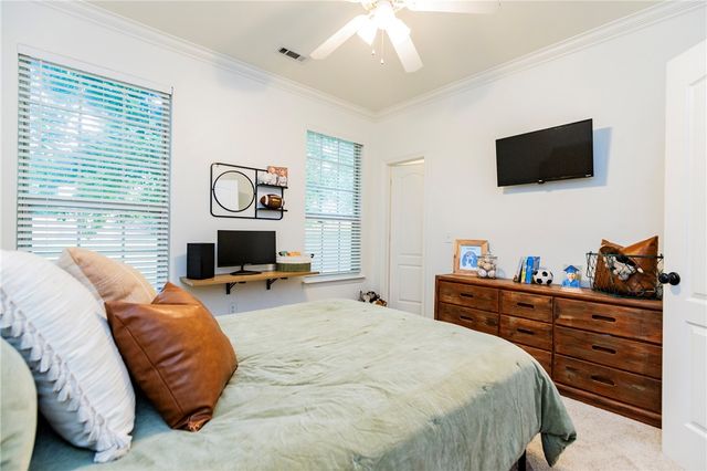 612 Whitcliff Drive, Cave Springs, AR 72718