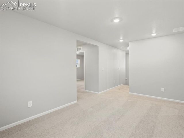 6786 Roundtail Way, Colorado Springs, CO 80925