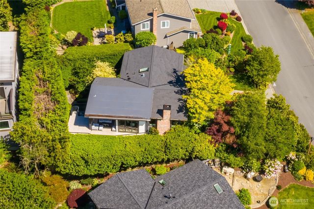 10510 NE 44th Street, Kirkland, WA 98033
