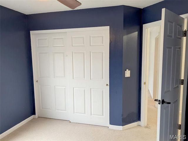 488 Fortress Court, St Charles, MO 63303