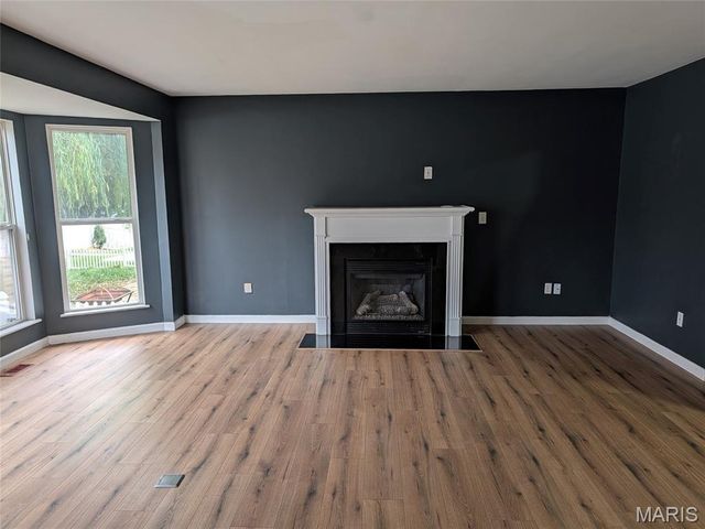 488 Fortress Court, St Charles, MO 63303