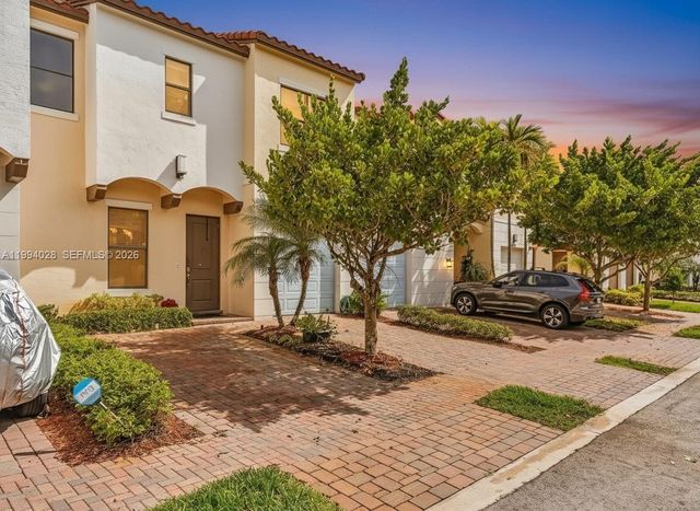 20973 NW 1st Dr, Pembroke Pines, FL 33029