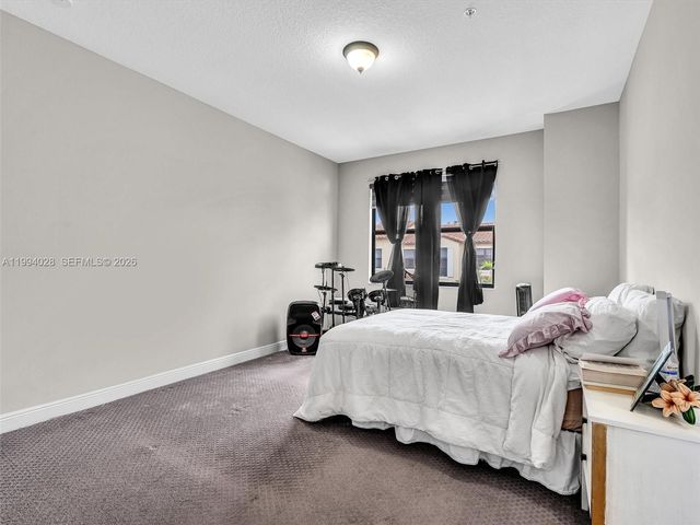 20973 NW 1st Dr, Pembroke Pines, FL 33029