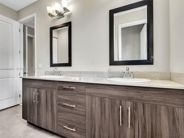 20973 NW 1st Dr, Pembroke Pines, FL 33029