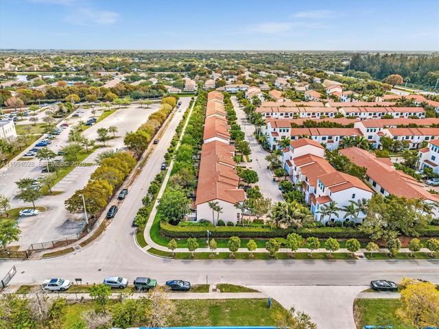 20973 NW 1st Dr, Pembroke Pines, FL 33029