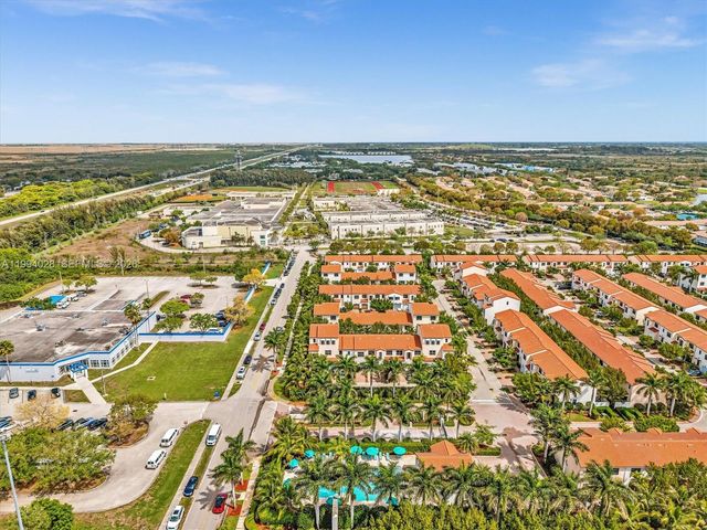20973 NW 1st Dr, Pembroke Pines, FL 33029