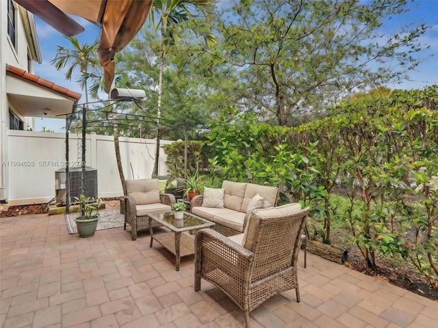 20973 NW 1st Dr, Pembroke Pines, FL 33029