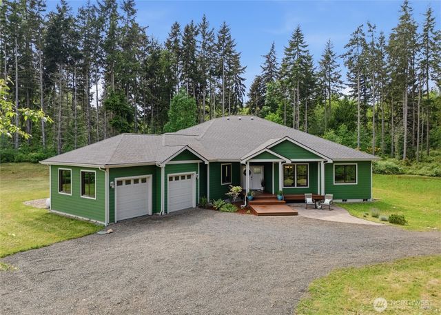 8283 NE 360th Street, Kingston, WA 98346