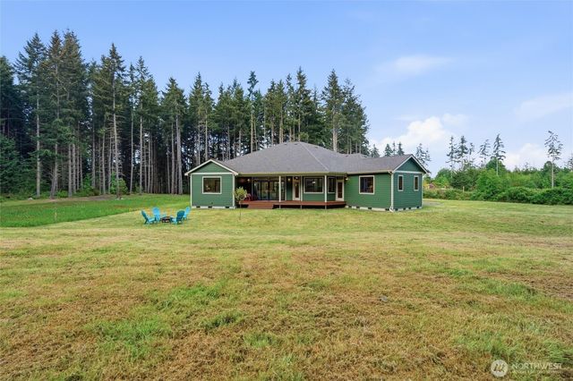 8283 NE 360th Street, Kingston, WA 98346