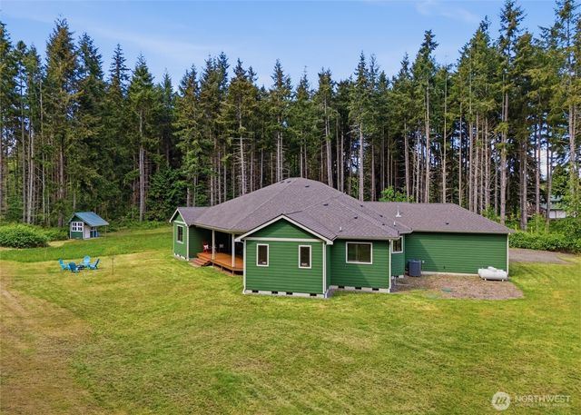 8283 NE 360th Street, Kingston, WA 98346