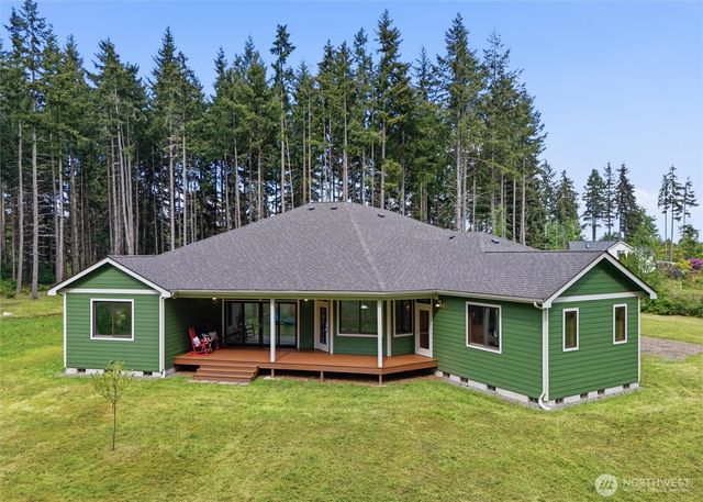 8283 NE 360th Street, Kingston, WA 98346
