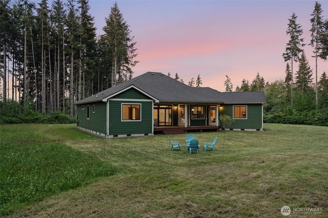 8283 NE 360th Street, Kingston, WA 98346