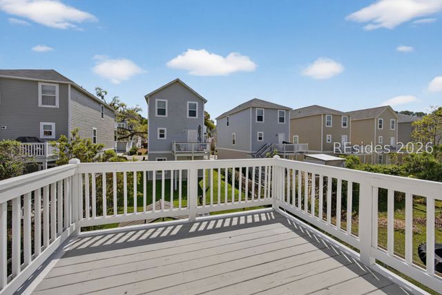9 Bay Breeze Ln, Beaufort, SC 29907