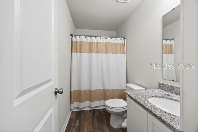 9 Bay Breeze Ln, Beaufort, SC 29907