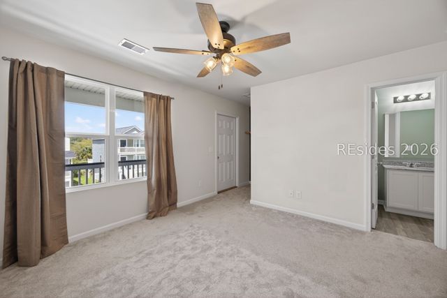 9 Bay Breeze Ln, Beaufort, SC 29907