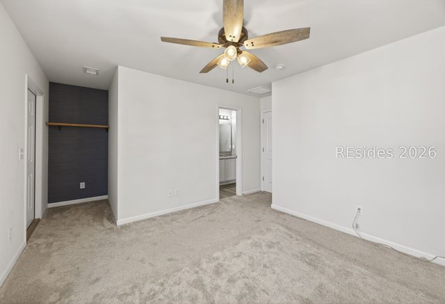 9 Bay Breeze Ln, Beaufort, SC 29907