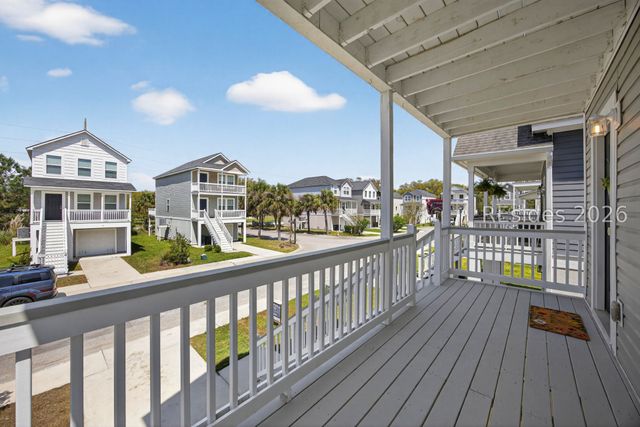 9 Bay Breeze Ln, Beaufort, SC 29907