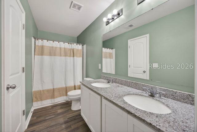 9 Bay Breeze Ln, Beaufort, SC 29907