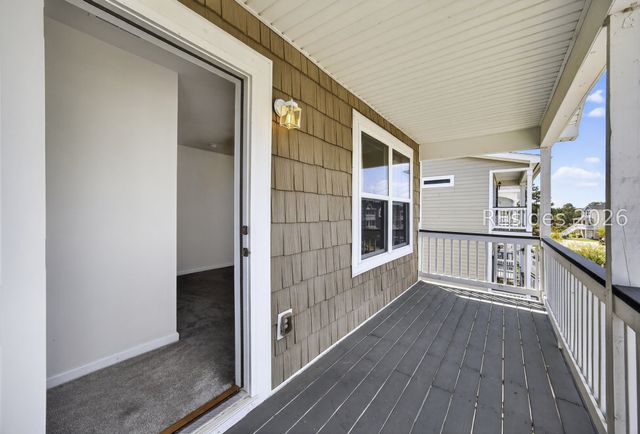 9 Bay Breeze Ln, Beaufort, SC 29907