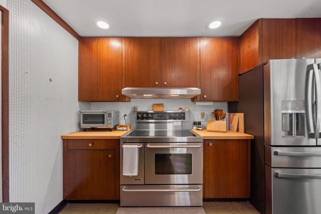 118 S SCHUYLKILL AVE, Eagleville, PA 19403