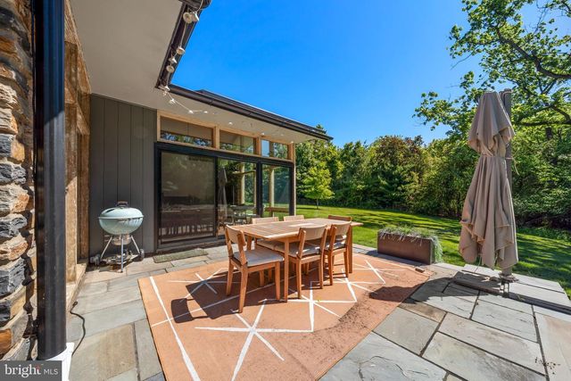 118 S SCHUYLKILL AVE, Eagleville, PA 19403