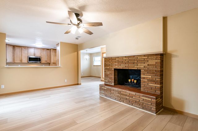 672 Coronado Road, Corrales, NM 87048