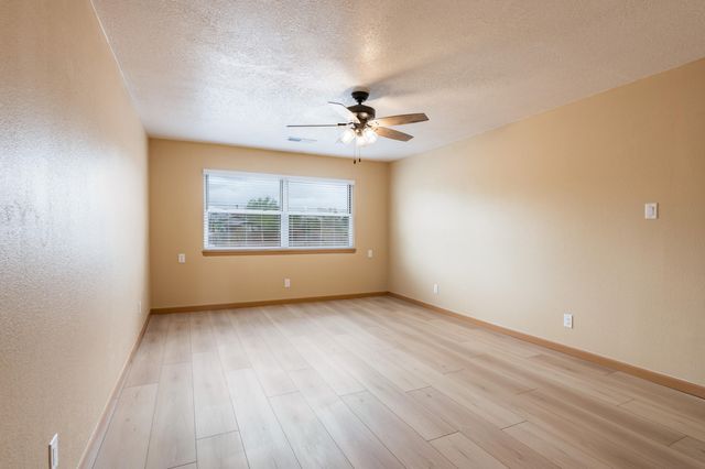 672 Coronado Road, Corrales, NM 87048