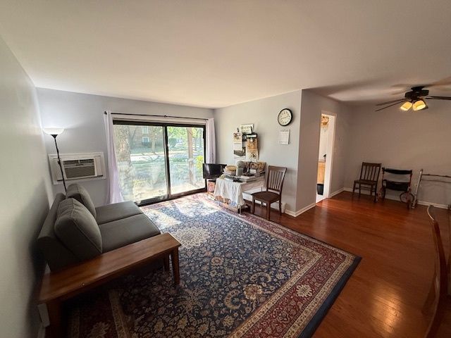 240 N Carter Street 102, Palatine, IL 60067