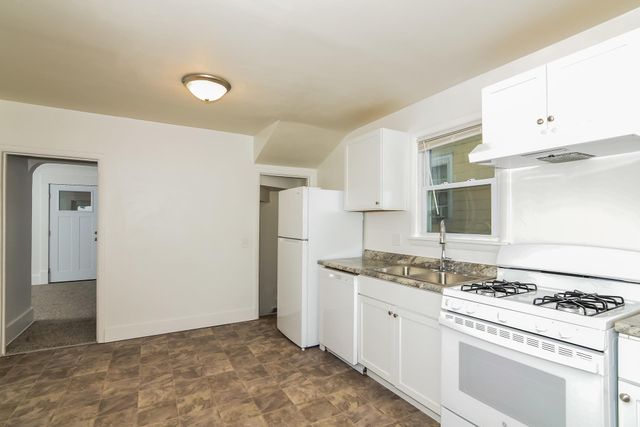 250 Irving Avenue N, Minneapolis, MN 55405