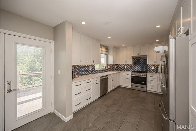 1566 Buckhurst Court, Ballwin, MO 63021