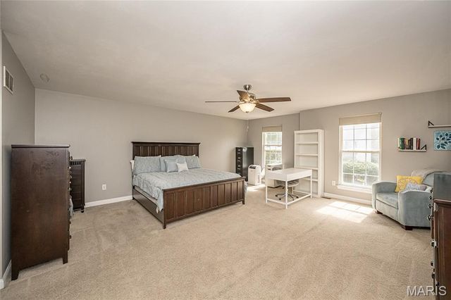1566 Buckhurst Court, Ballwin, MO 63021
