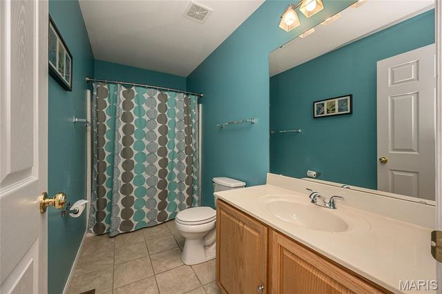1566 Buckhurst Court, Ballwin, MO 63021