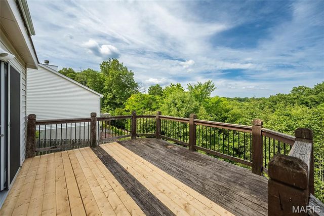 1566 Buckhurst Court, Ballwin, MO 63021