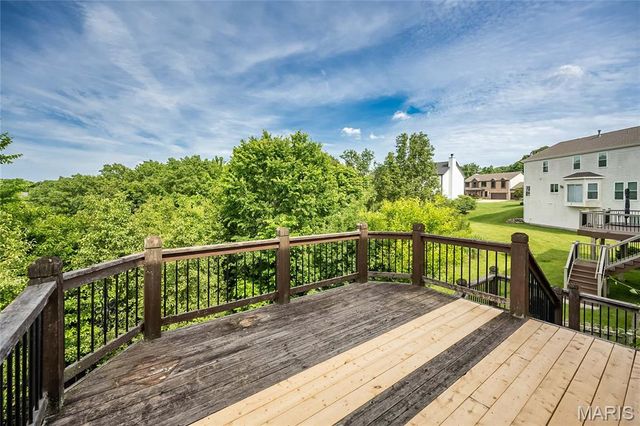 1566 Buckhurst Court, Ballwin, MO 63021
