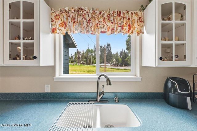3061 E Lancaster RD, Hayden, ID 83835