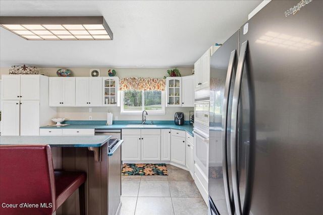 3061 E Lancaster RD, Hayden, ID 83835