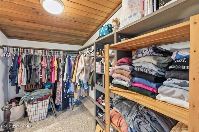 3061 E Lancaster RD, Hayden, ID 83835
