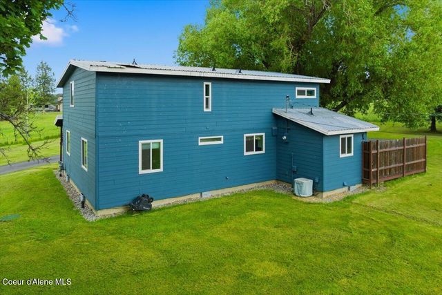 3061 E Lancaster RD, Hayden, ID 83835