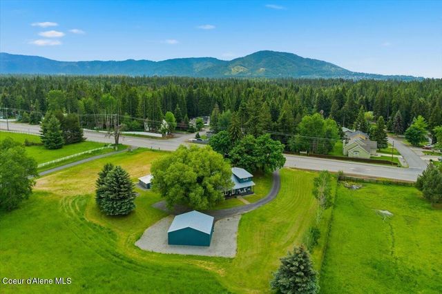 3061 E Lancaster RD, Hayden, ID 83835