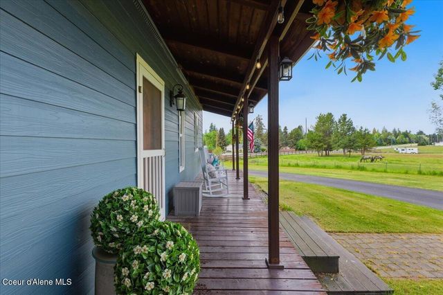 3061 E Lancaster RD, Hayden, ID 83835