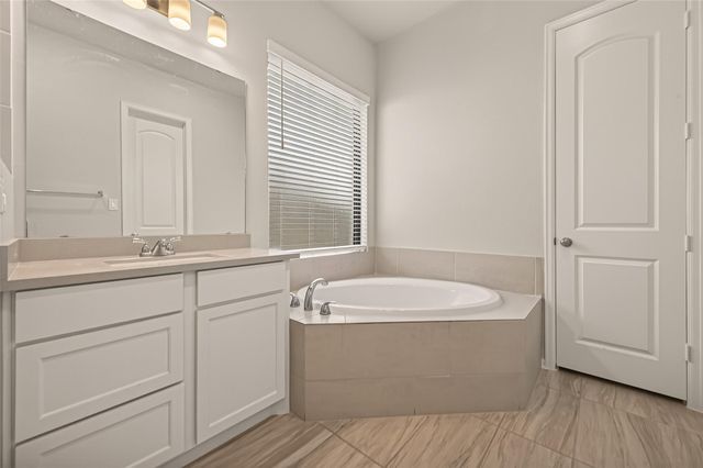 158 Amaranth Way, Richmond, TX 77406