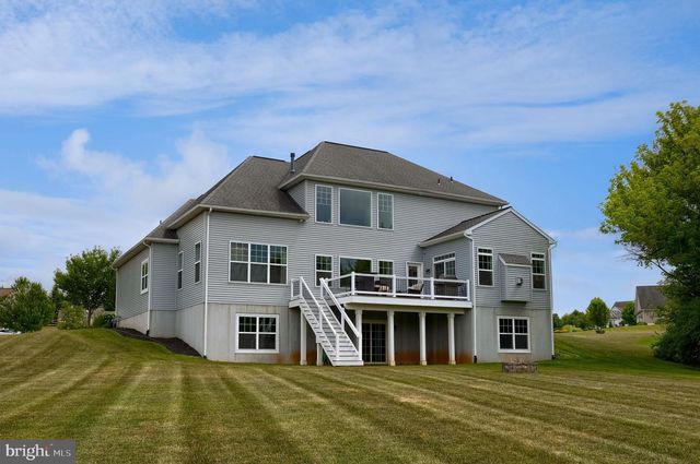 204 MUSTANG TRL, Reinholds, PA 17569