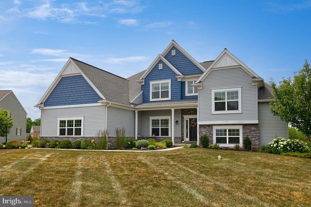 204 MUSTANG TRL, Reinholds, PA 17569