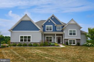 204 MUSTANG TRL, Reinholds, PA 17569