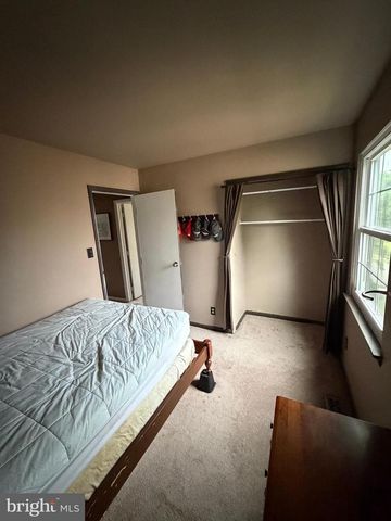 352-B WILLOW TURN, Mount Laurel, NJ 08054