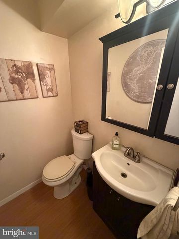 352-B WILLOW TURN, Mount Laurel, NJ 08054