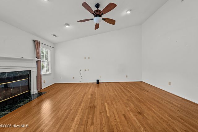 511 Westpark Circle, Winston Salem, NC 27103