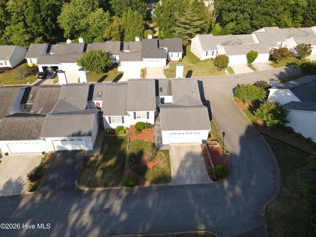 511 Westpark Circle, Winston Salem, NC 27103